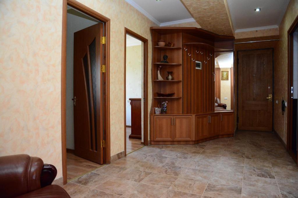 Lesi Apartament Yerevan Ngoại thất bức ảnh